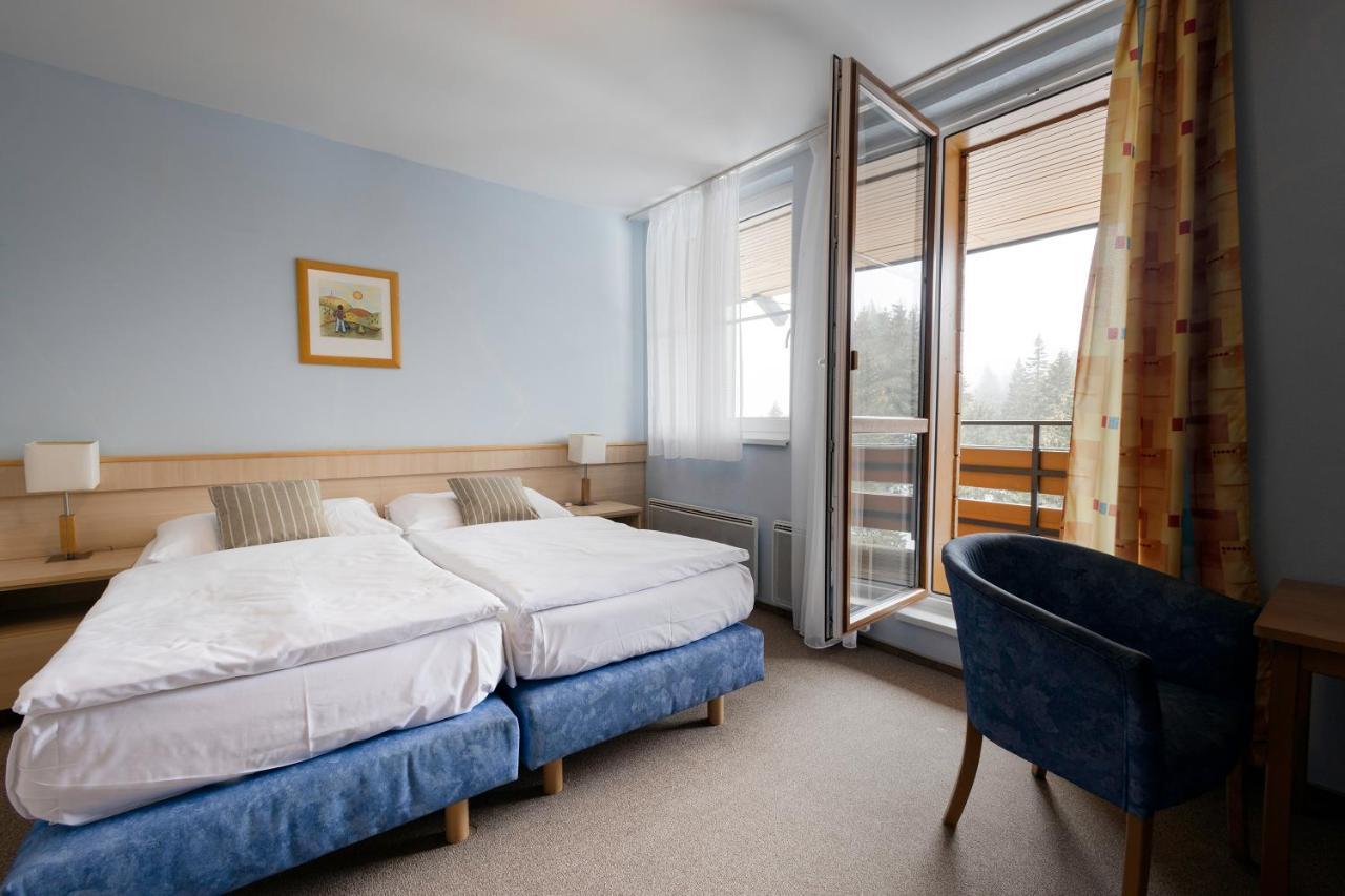 Sporthotel Kurzovní pod Pradědem Karlova Studánka Exterior foto